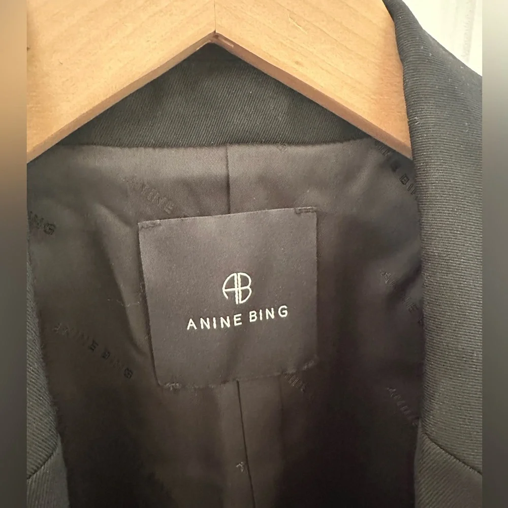 Anine Bing Classic Blazer - Picture 6 of 9